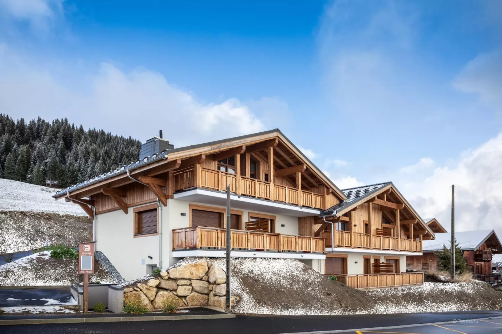 LES SAISIES L’Altaréna-A38P-Exterior winter