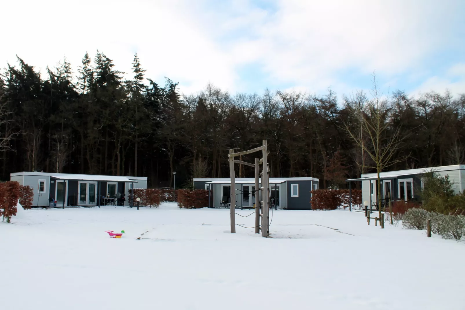 Forest Edge Chalet | 2 - 6 people-Garten Winter