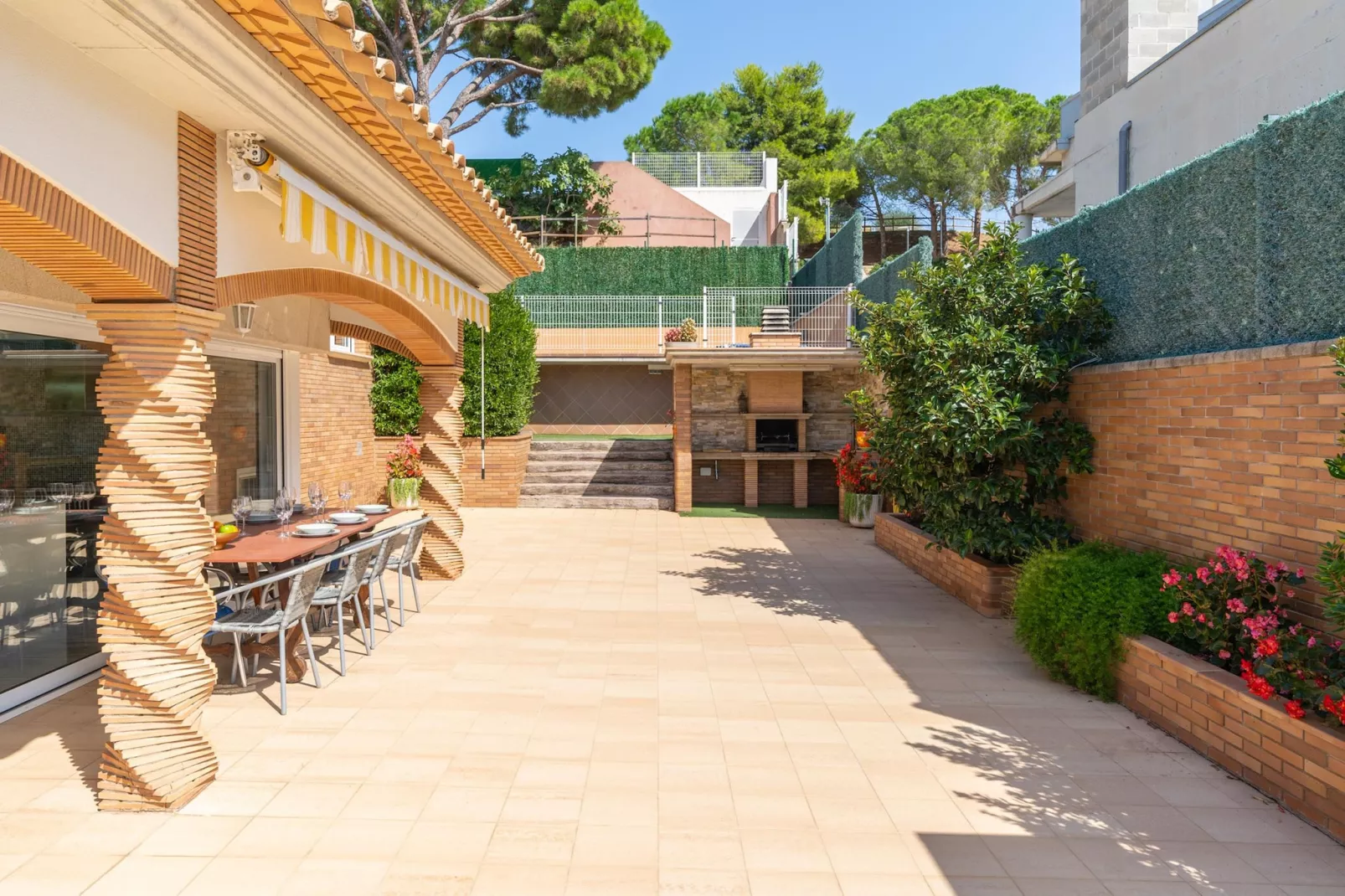 Eugenia-Balcon-terrasse