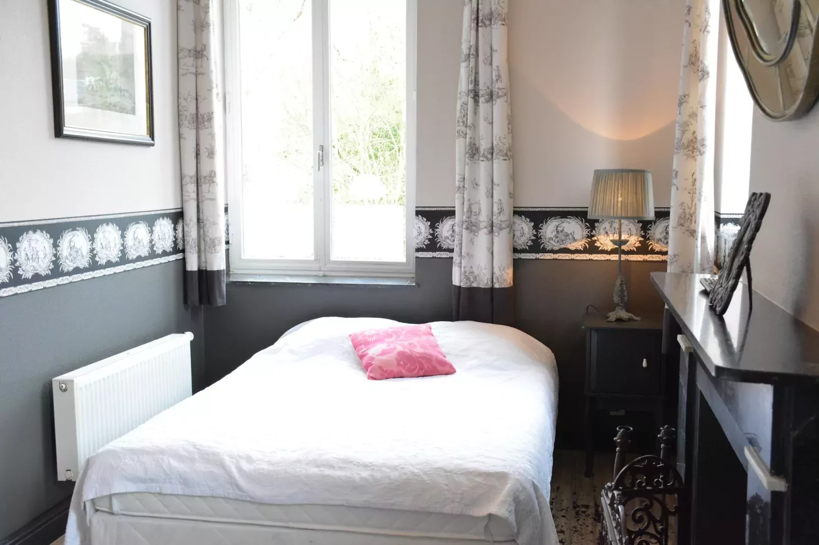 Vieux Chêne-Bedroom