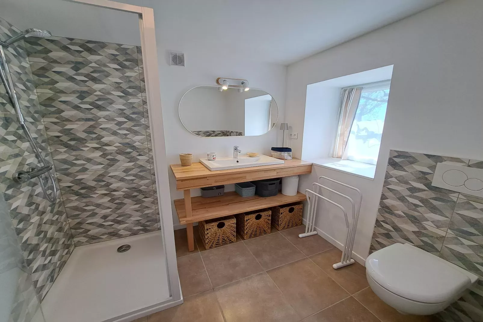 Granitsteinhaus in Strandnähe Trégunc-Bathroom