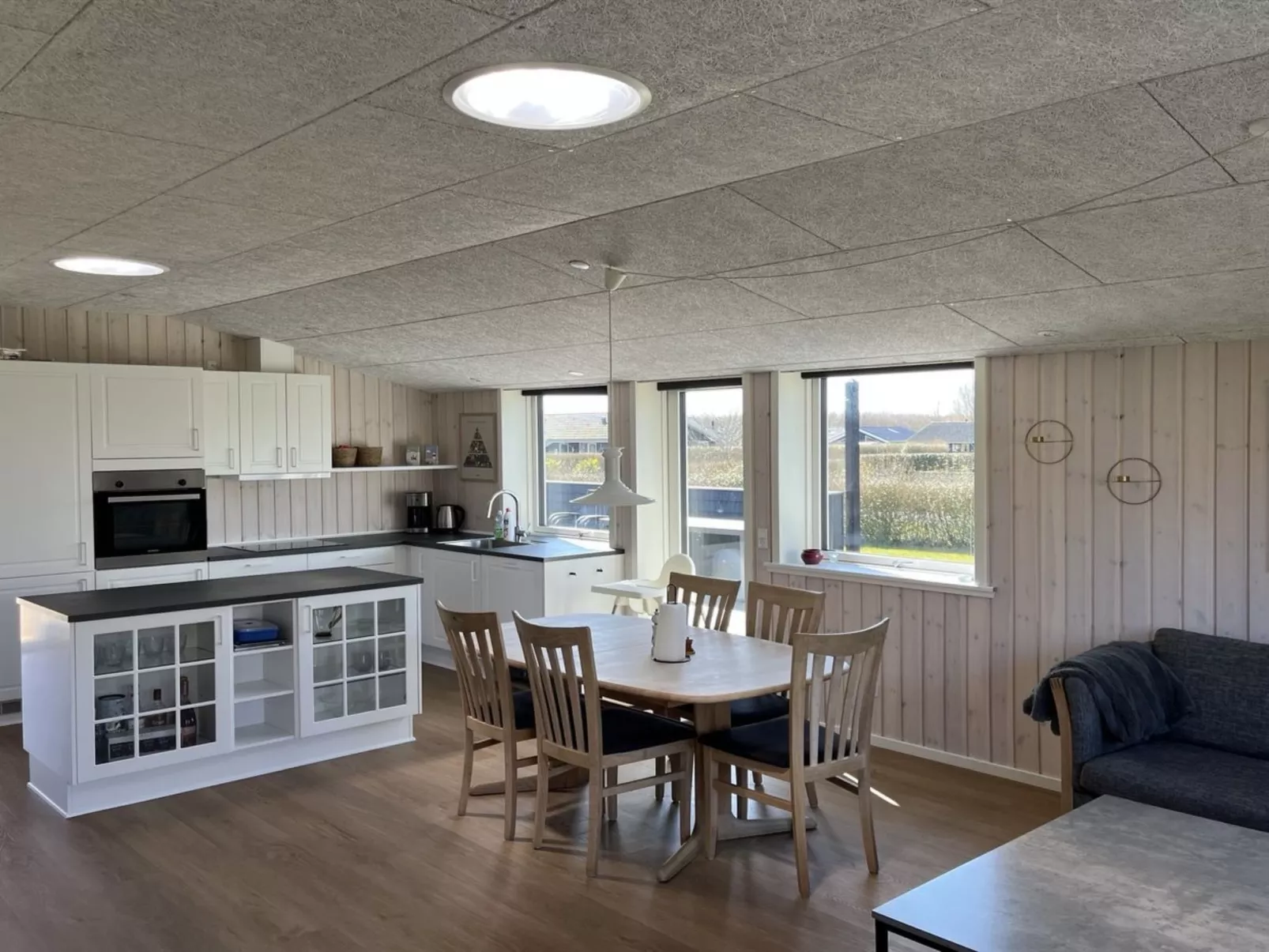 "Helmtrud" - 700m from the sea-Drinnen