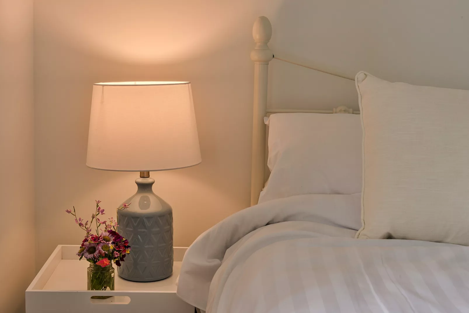 Fox and Hare-Bedroom