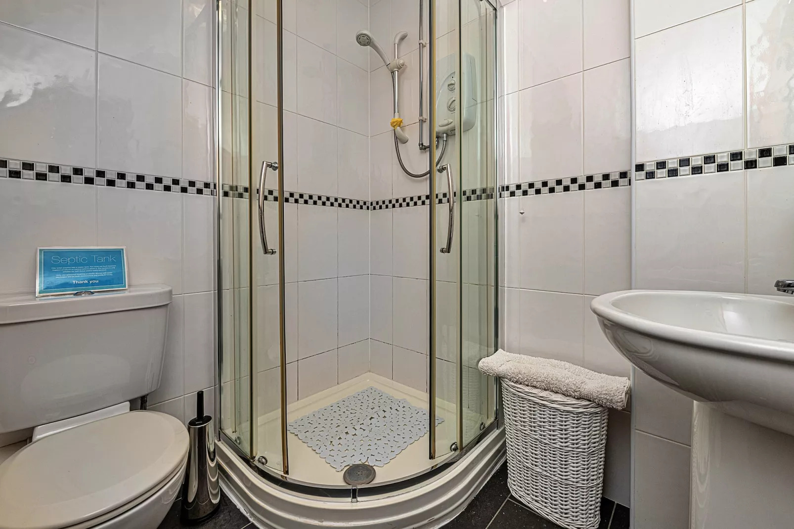 Helygen-Bathroom