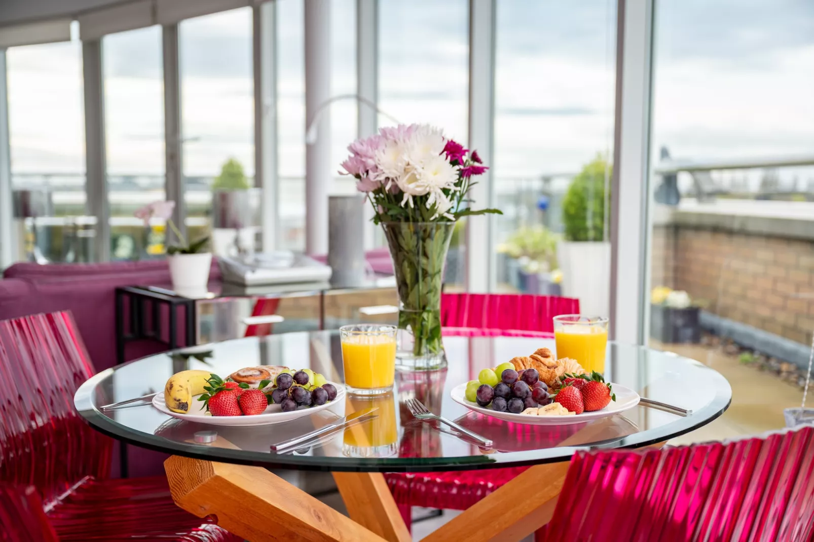 The Penthouse at 611 Westgate-Atmosphere