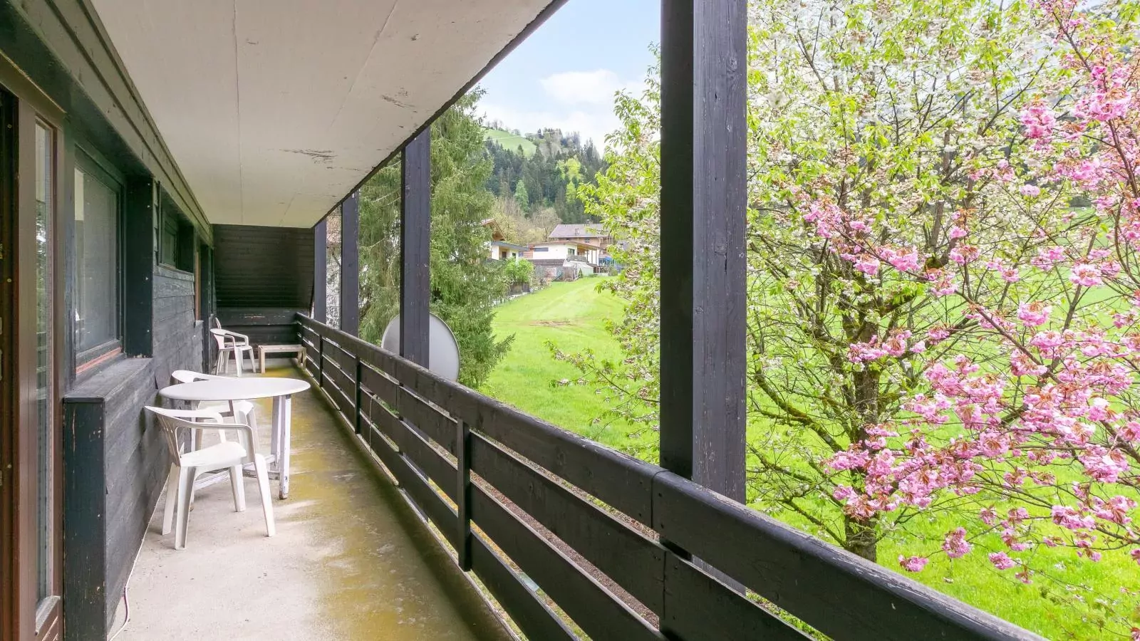 An der Schiwiese-Terrace balcony