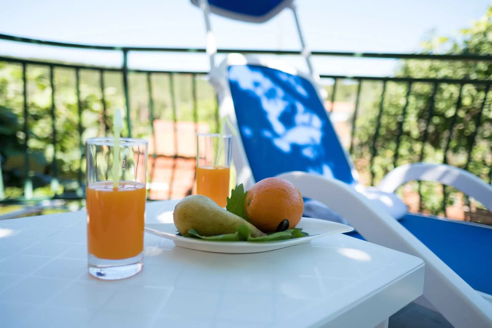 Apartments Saulan - One Bedroom Apartment with Balcony and Sea View (Molunat)-Outdoor