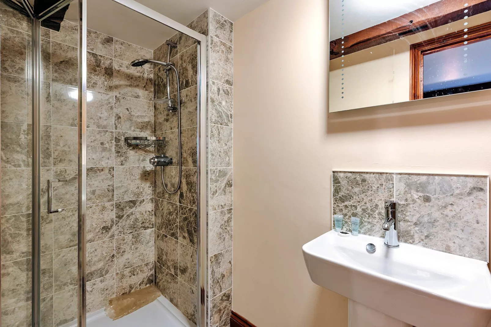 The Walton-Bathroom