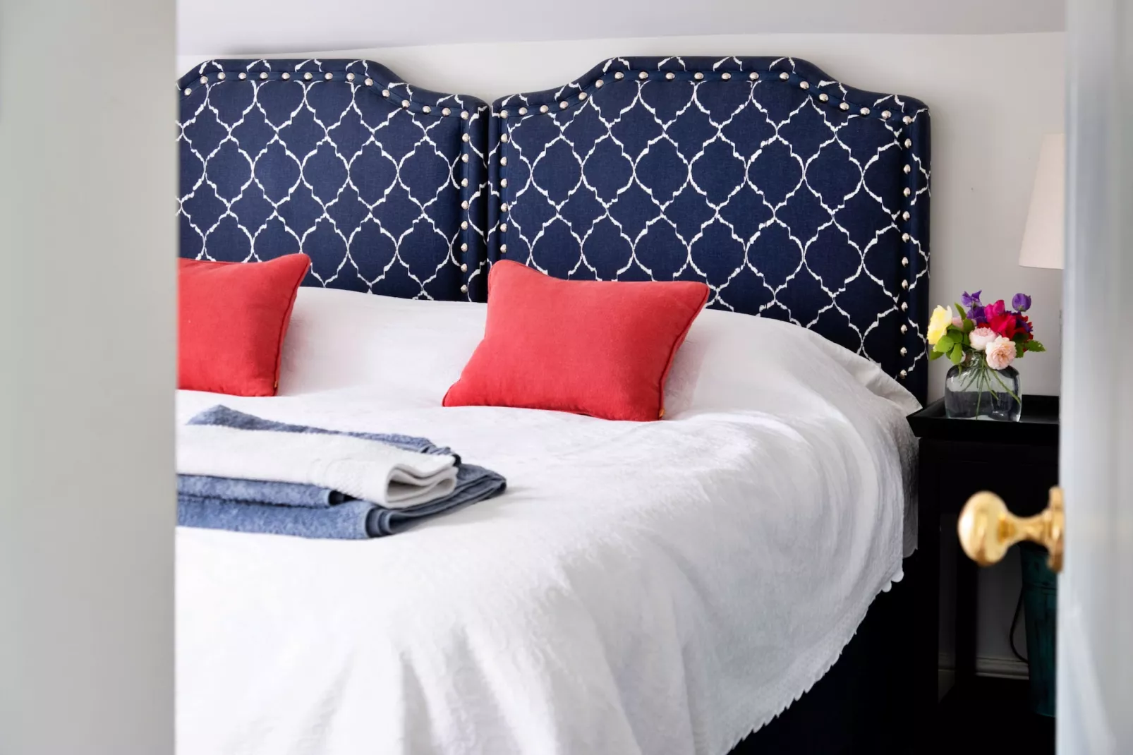 Coach House Wellbeing Retreat-Schlafzimmer