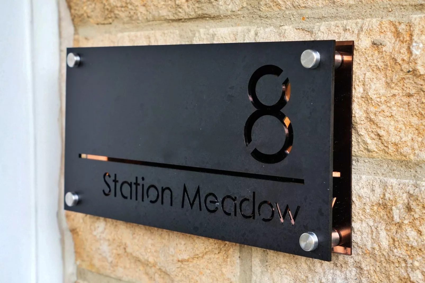 No. 8 Meadow Retreat-Outdoor