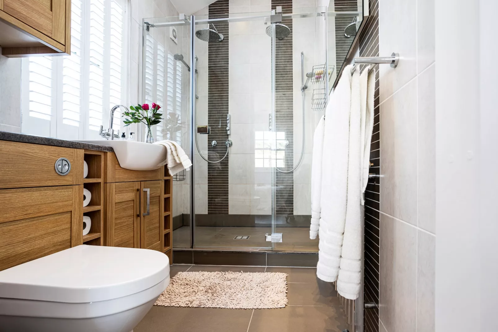 Lighthouse Cottage-Bathroom