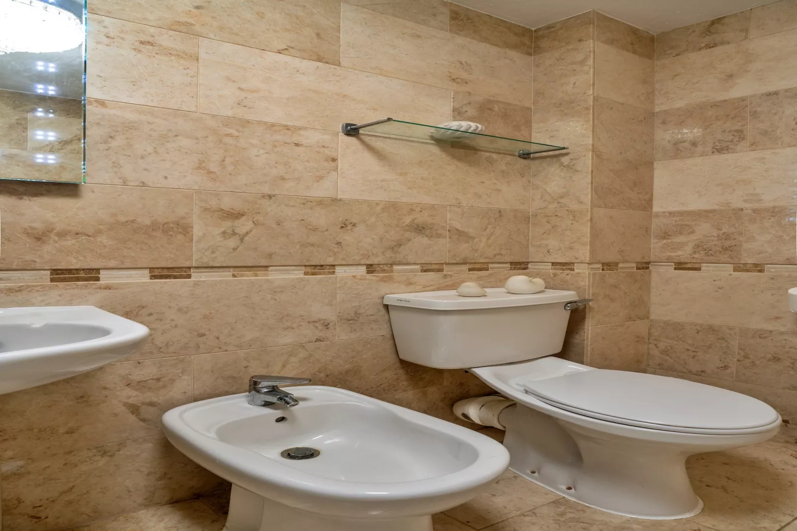 Harvest Moon-Bathroom