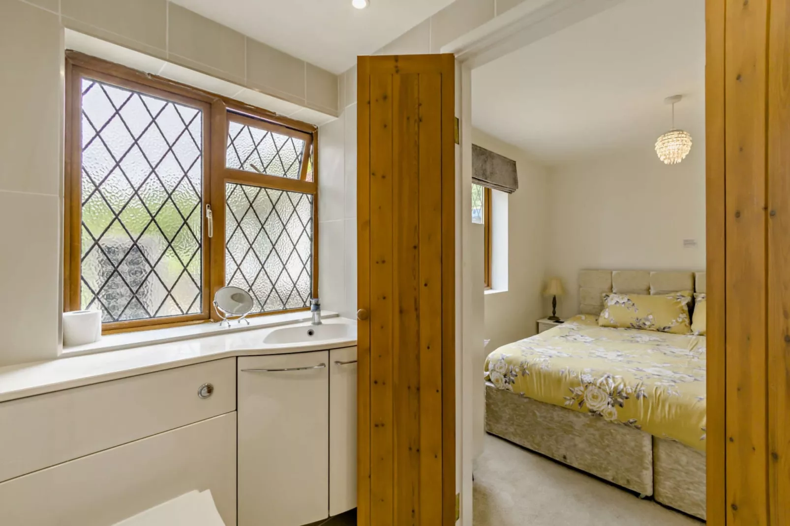 The House at No. 47-Bedroom