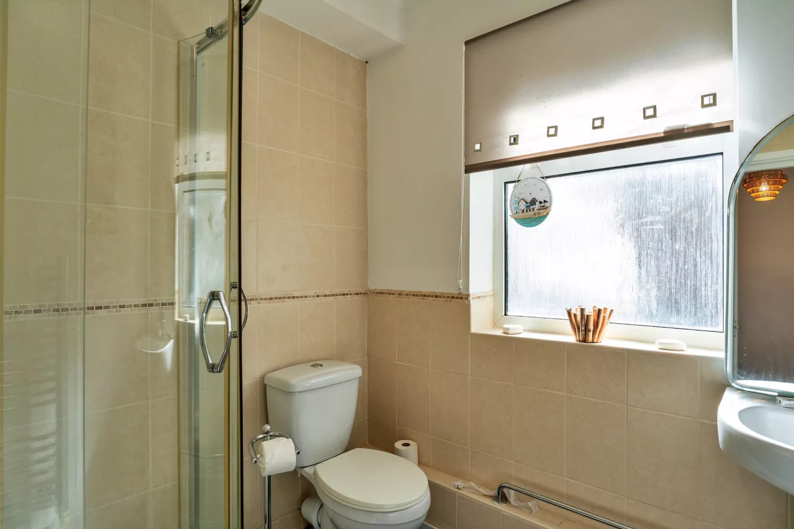 No. 5 Harlequin-Bathroom