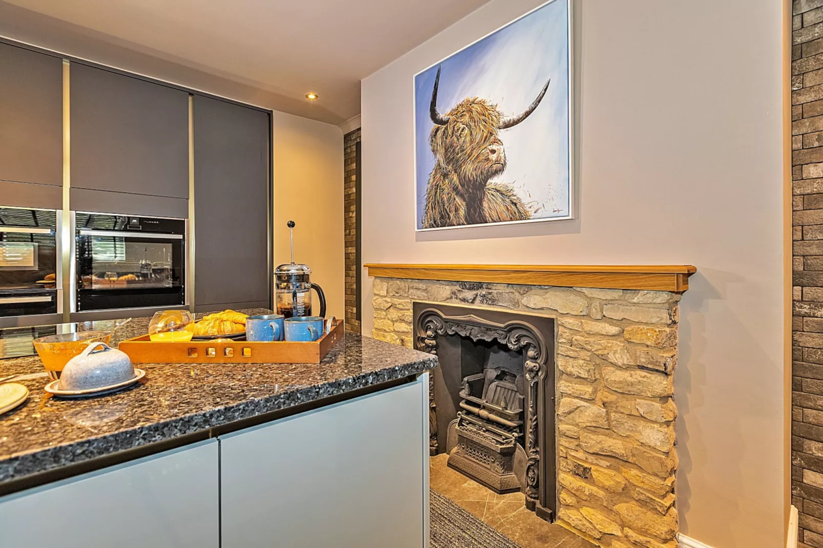 Ttich Manor Retreat-Kitchen