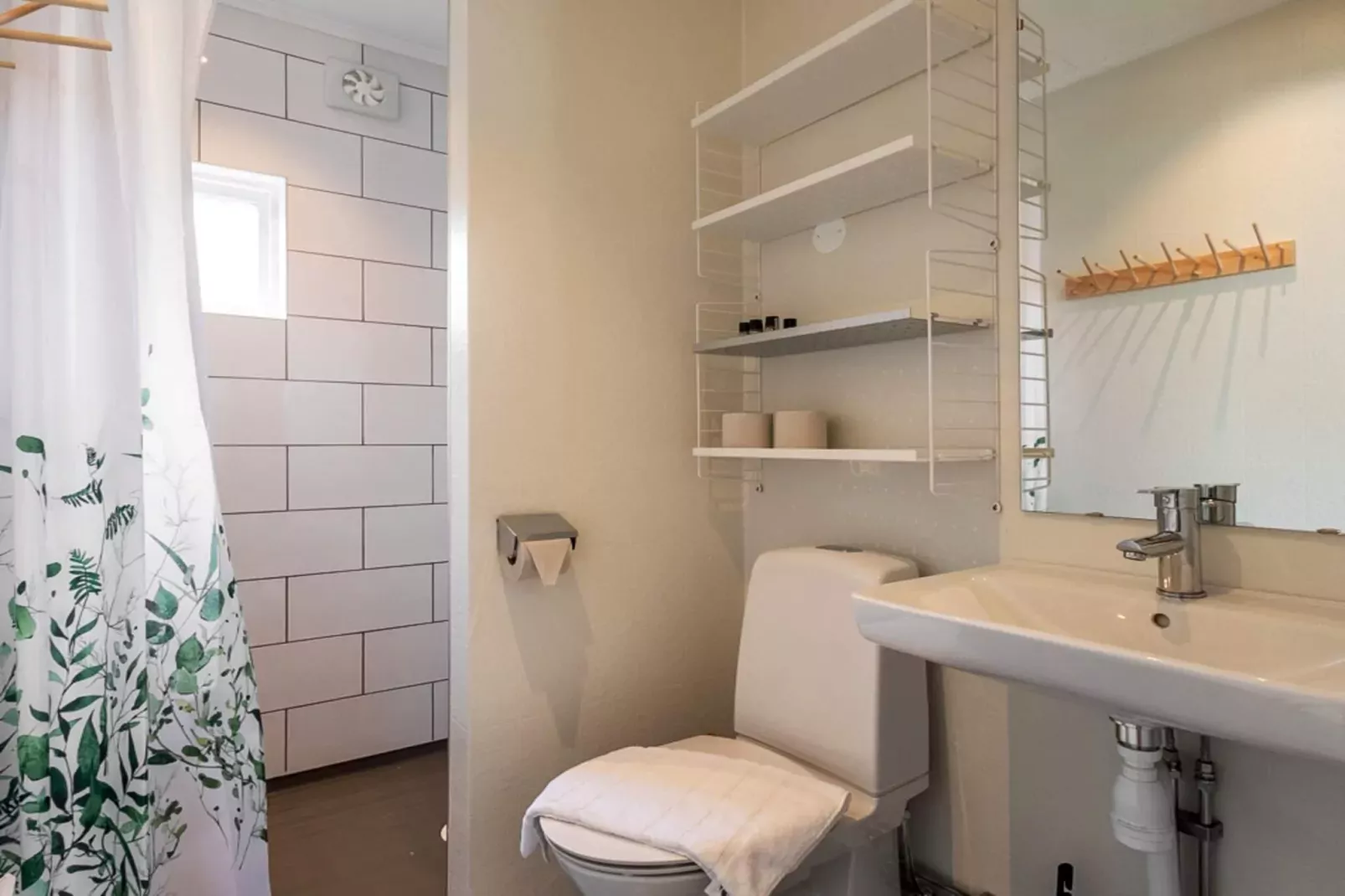 4 star holiday home in TJÖRN-Indoor