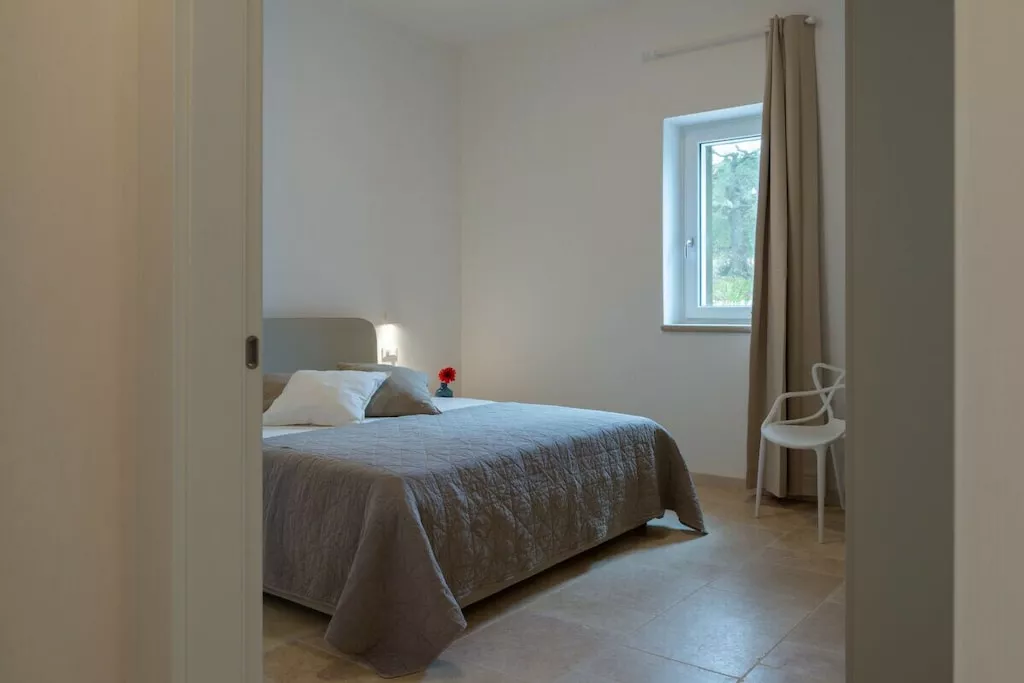 384725-Nicht getaggt