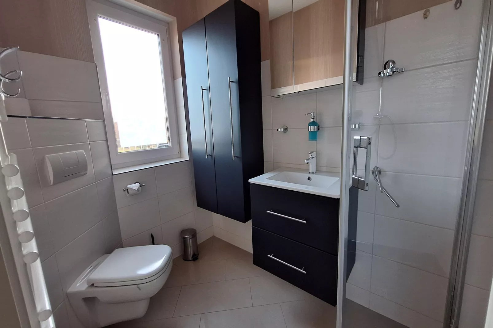 Ferienwohnung Seeblick-Badezimmer