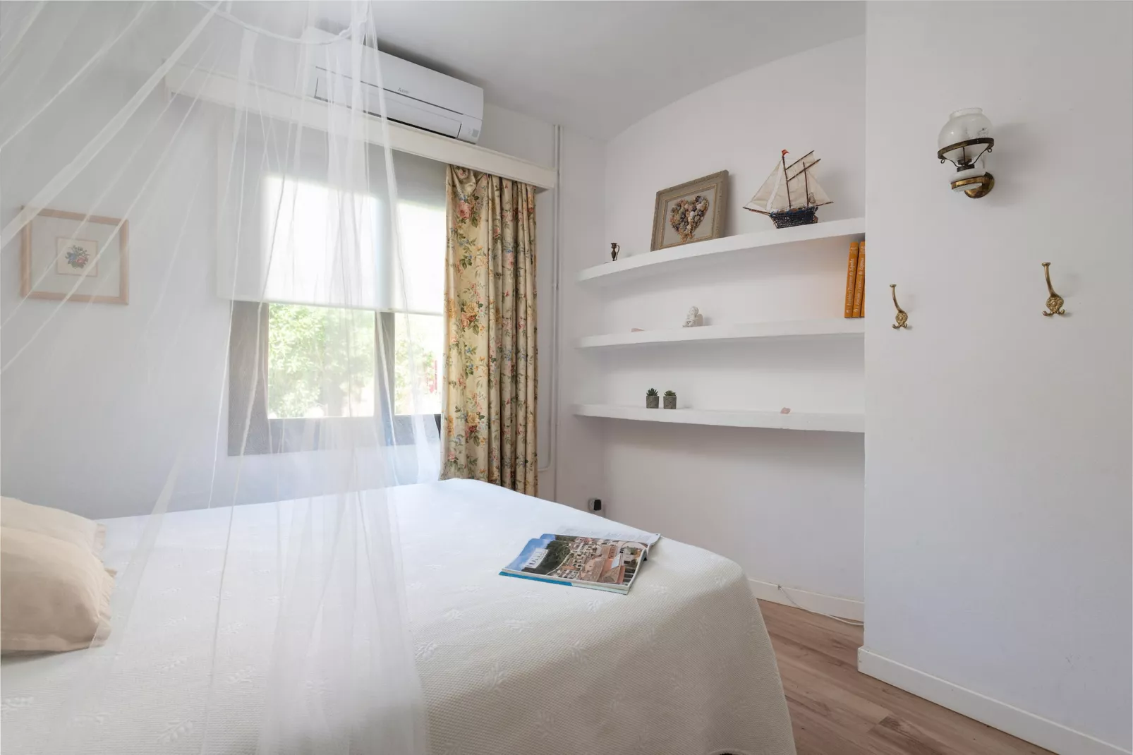 La Torre De La Gola-Bedroom
