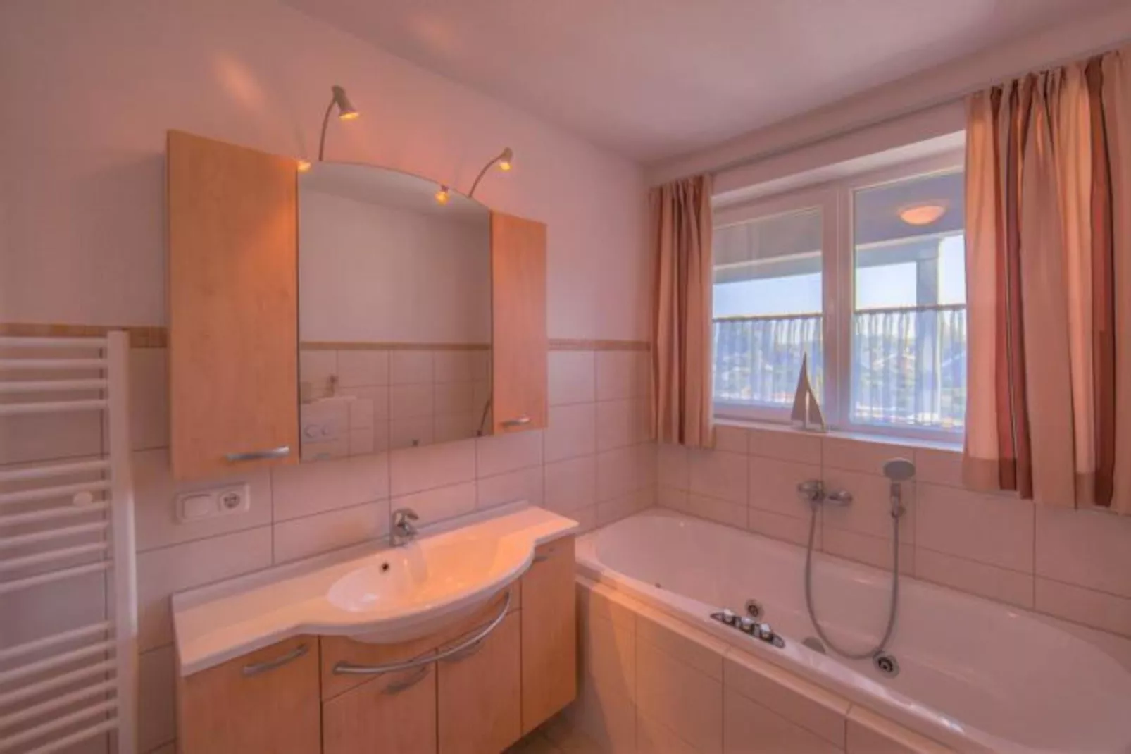 Mitteldeck 523-Bathroom