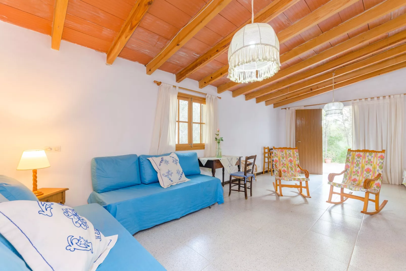 Casa Mas-Living room