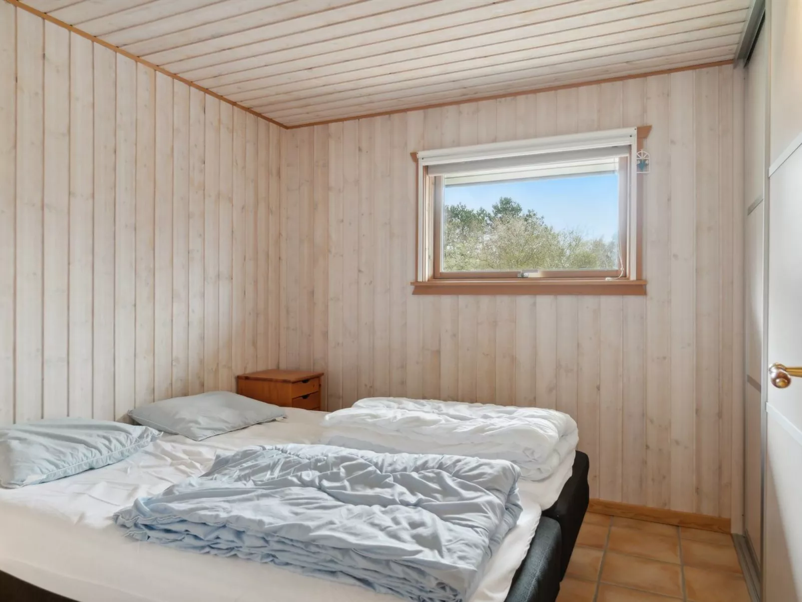 "Linda" - 600m from the sea-Inside