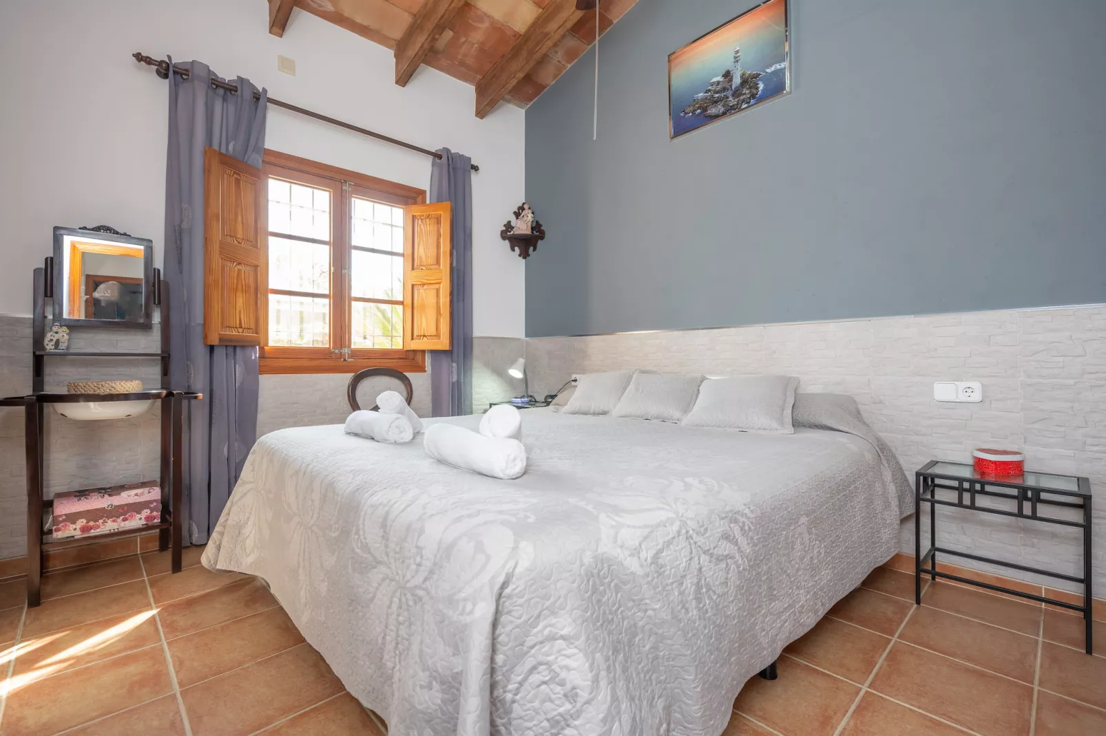 Can Pintat (llubÍ)-Schlafzimmer