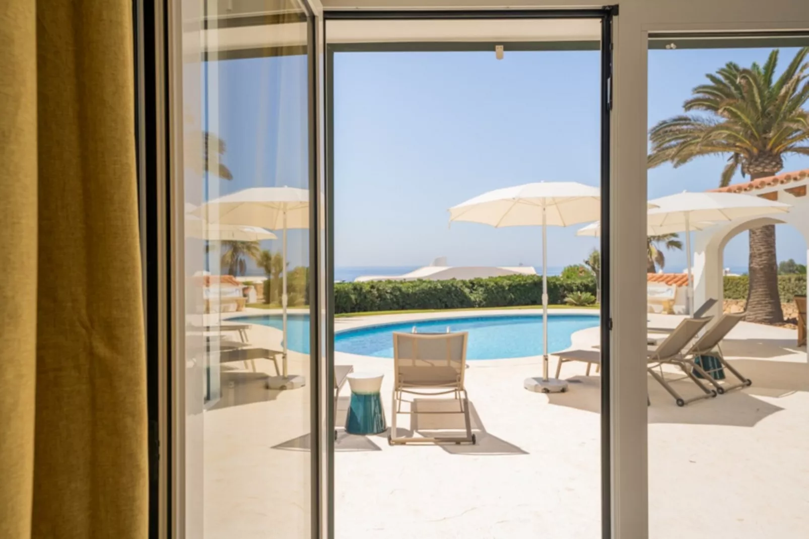 Villa Mila-Image-tags.