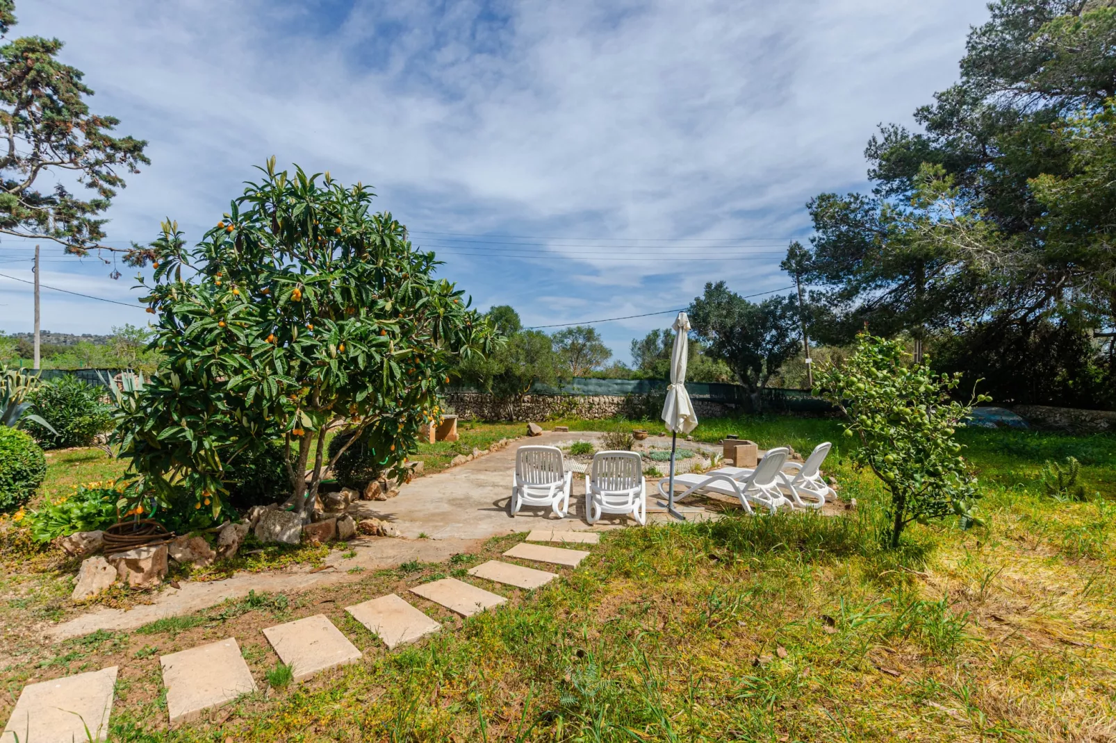 YourHouse Sa Caseta de Shorta-Gardens summer