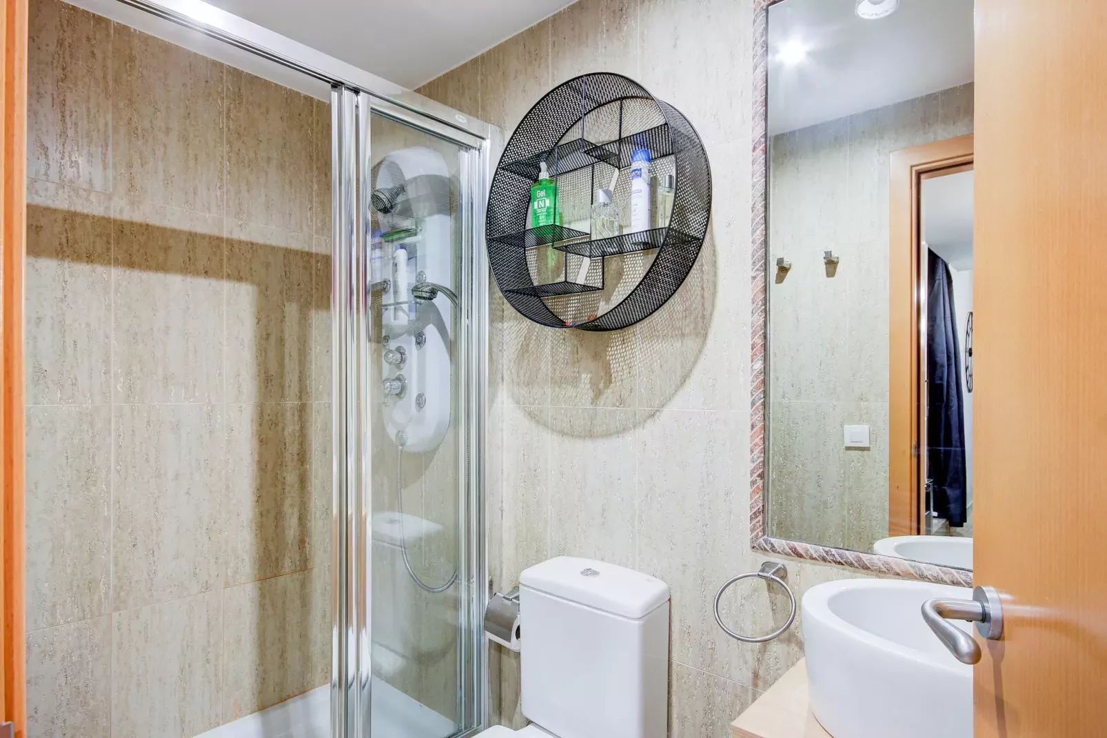 SUN VILLAGE P2-Badezimmer