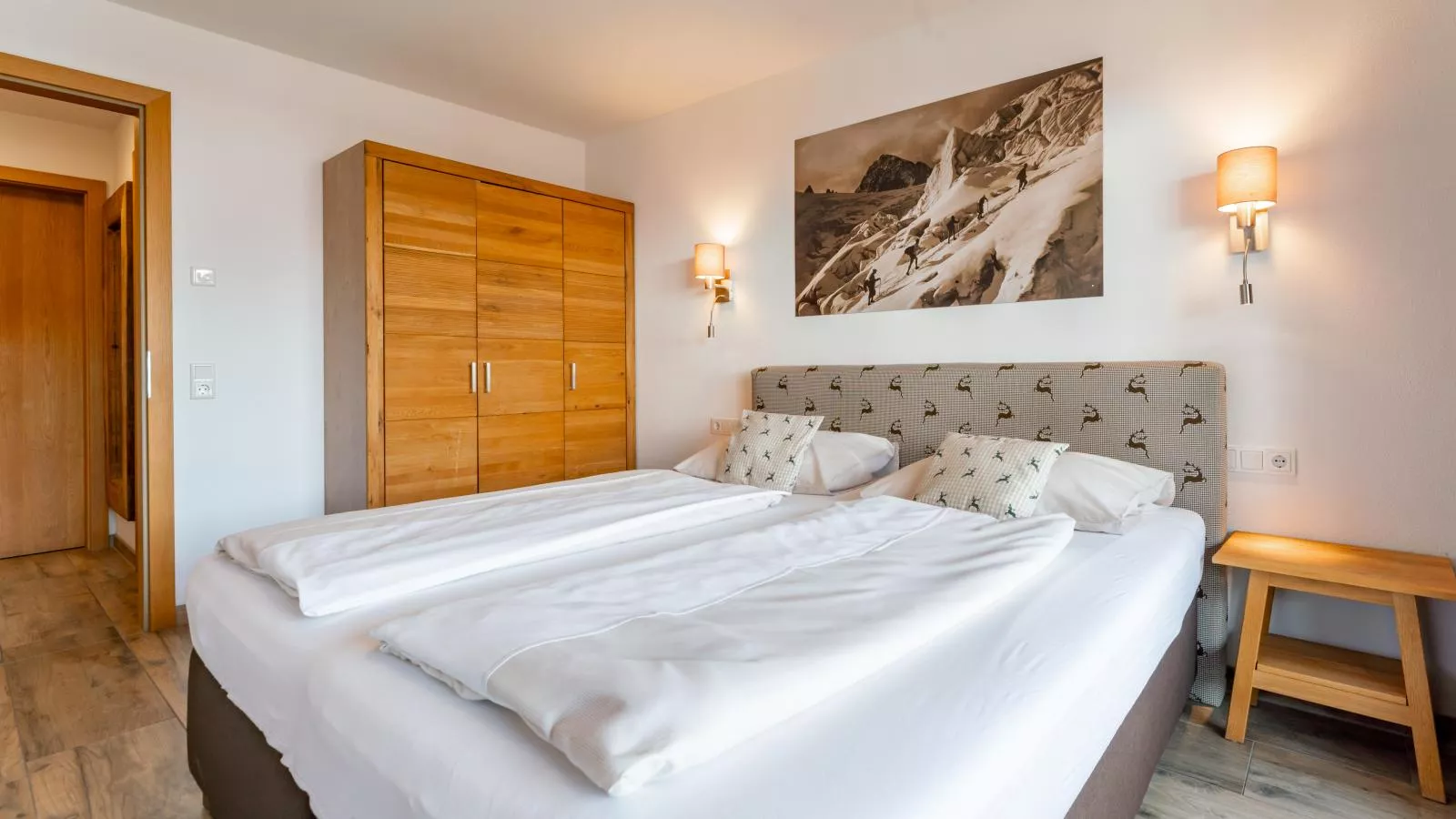 Tauern Suites Mitterwirt TOP 213-Schlafzimmer