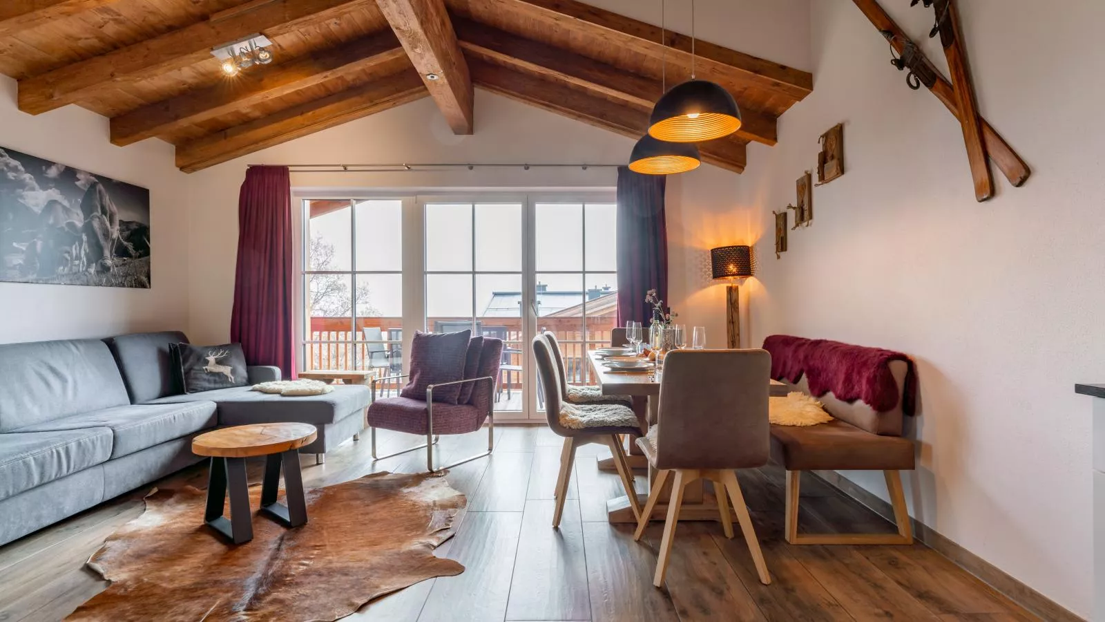 Tauern Suites Mitterwirt TOP 321-Esszimmer