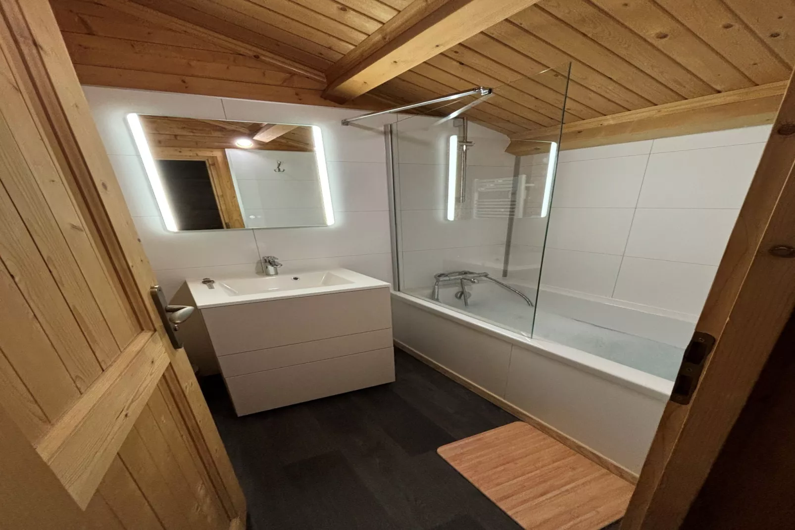 Bois de Champelle N°7 - 4P8-Bathroom