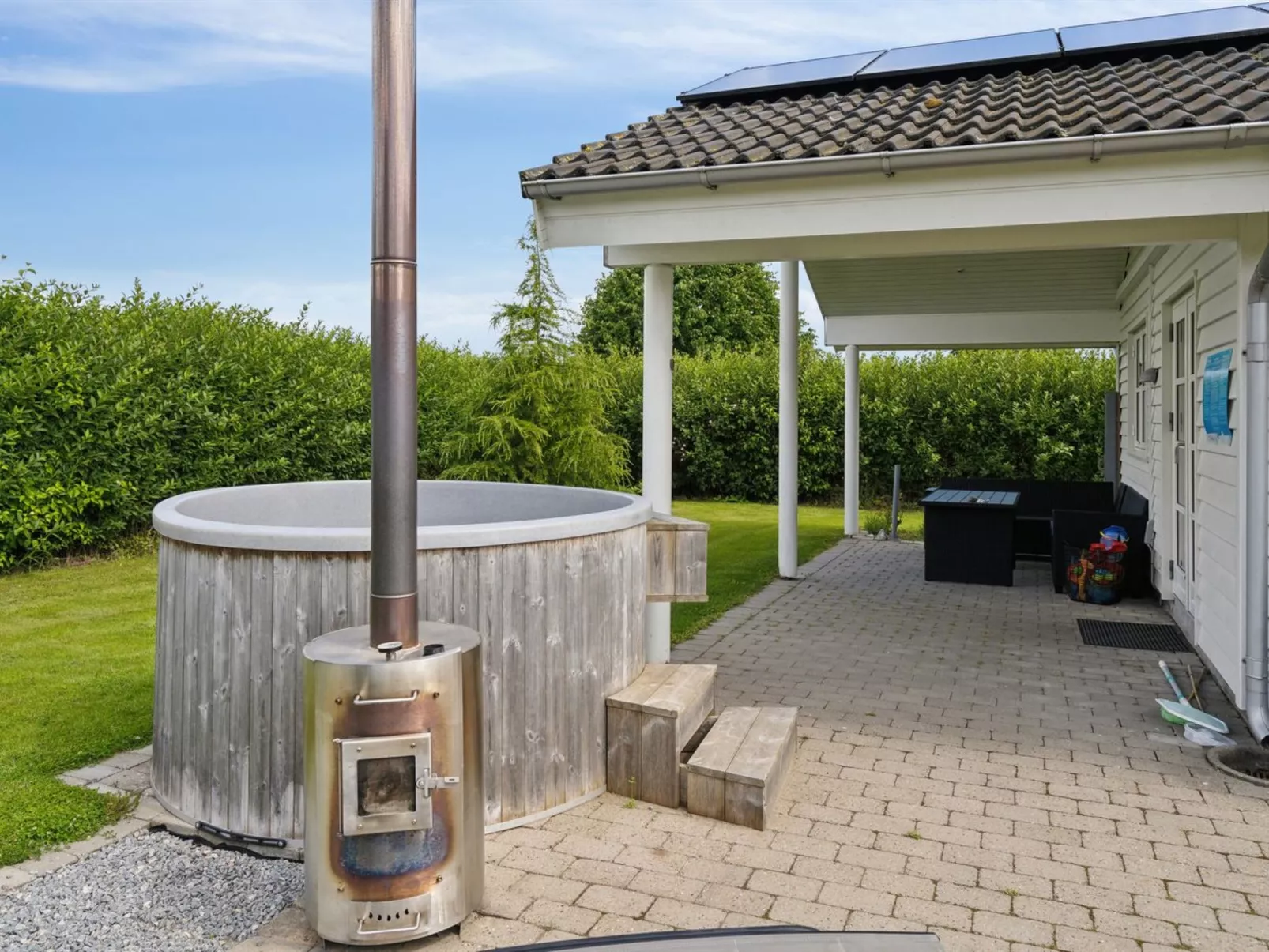 "Andon" - 320m from the sea-Drinnen