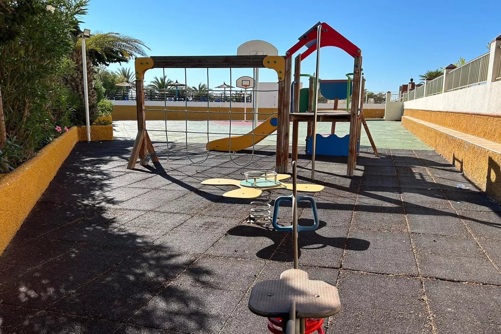 Apartamento con piscina frente al mar en La Manga del Mar Menor-Jardin d'été