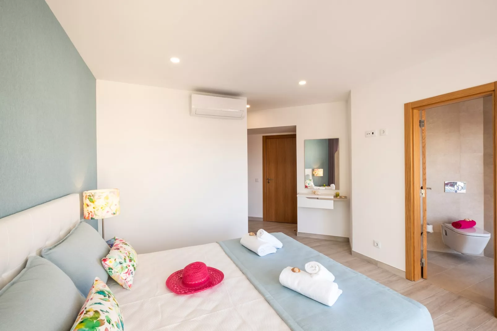 Villa Charlotte-Bedroom