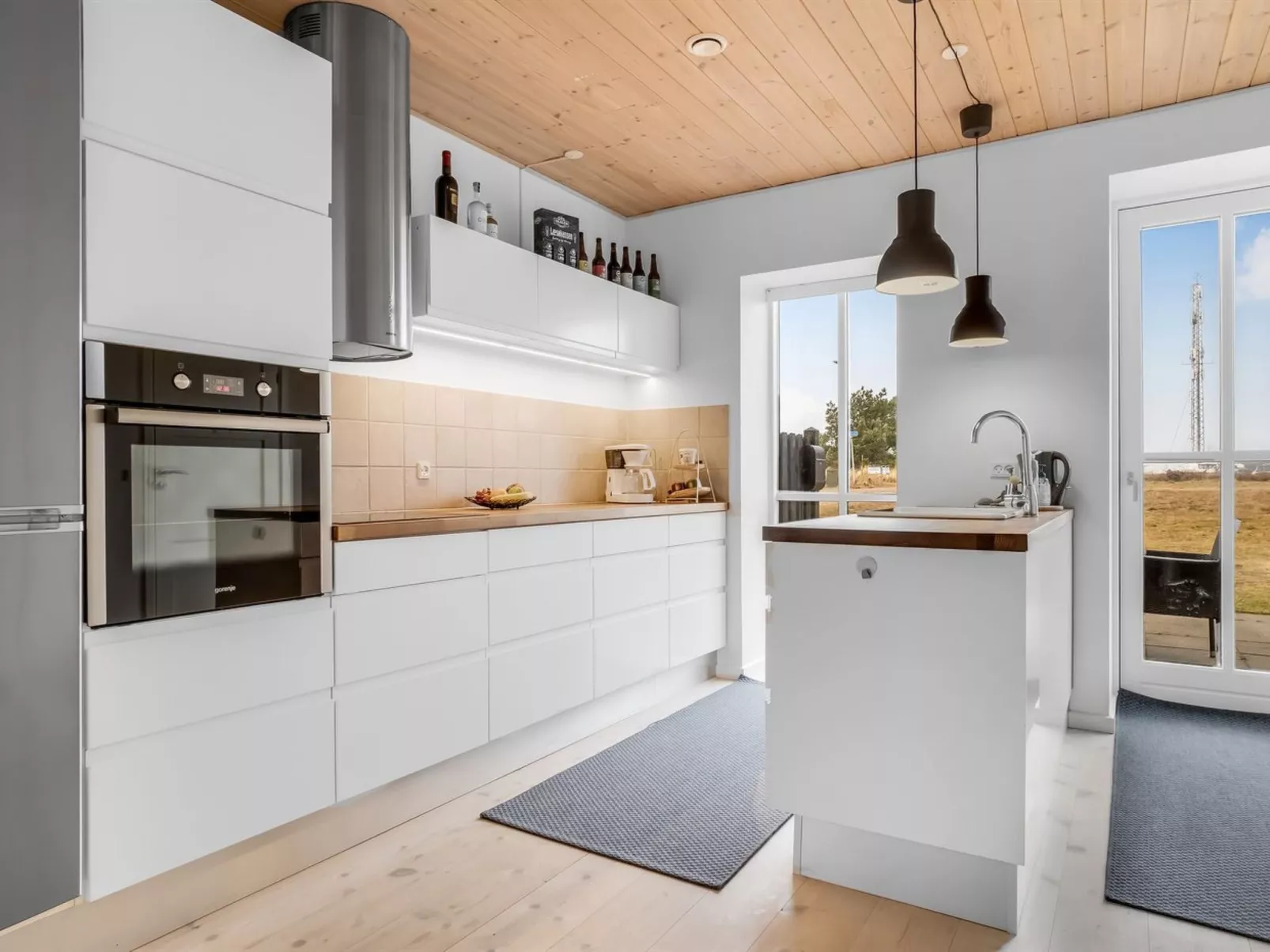 "Etly" - 246m from the sea-Inside