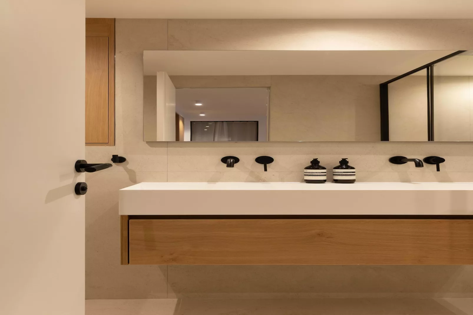 FLDZ-66-BOULANGER-Bathroom