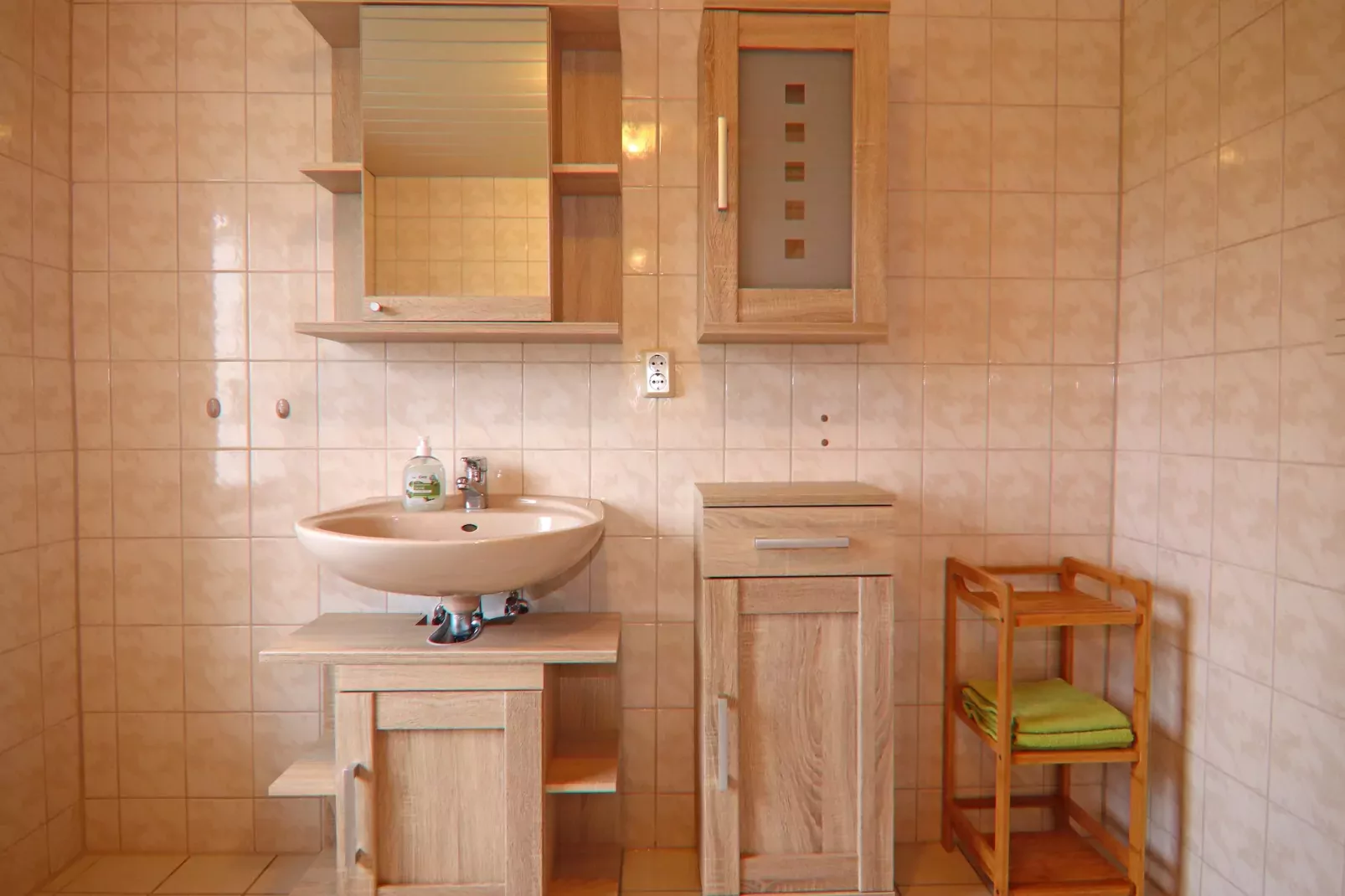 Ferien unterm Reetdach-Bathroom