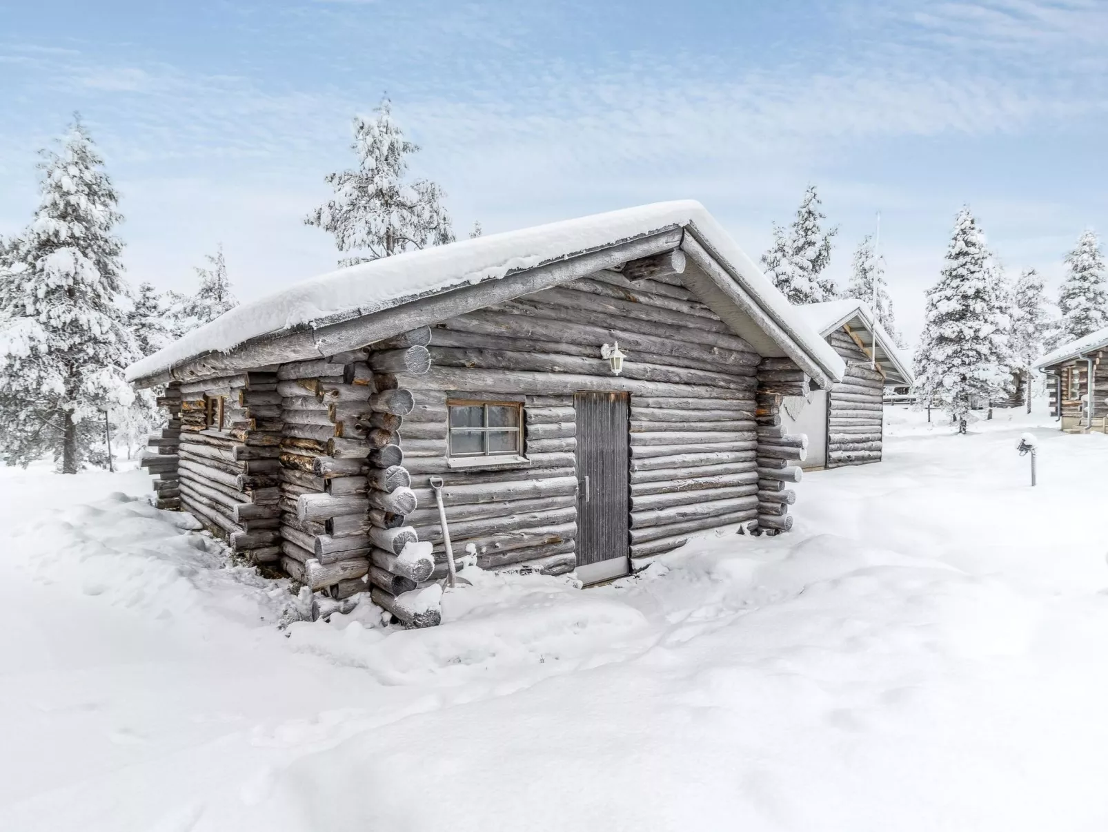 Kultarinne-Outside