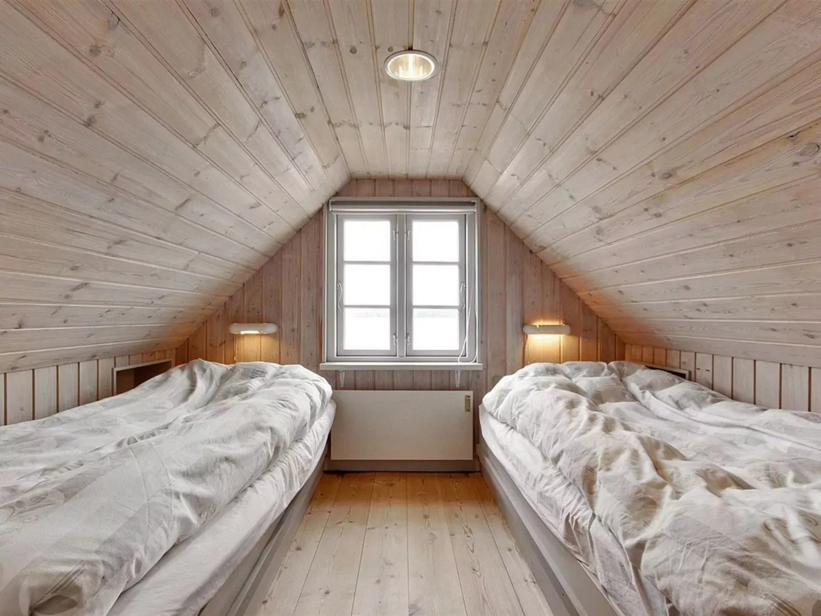 "Pauliina" - 10m to the inlet-Inside