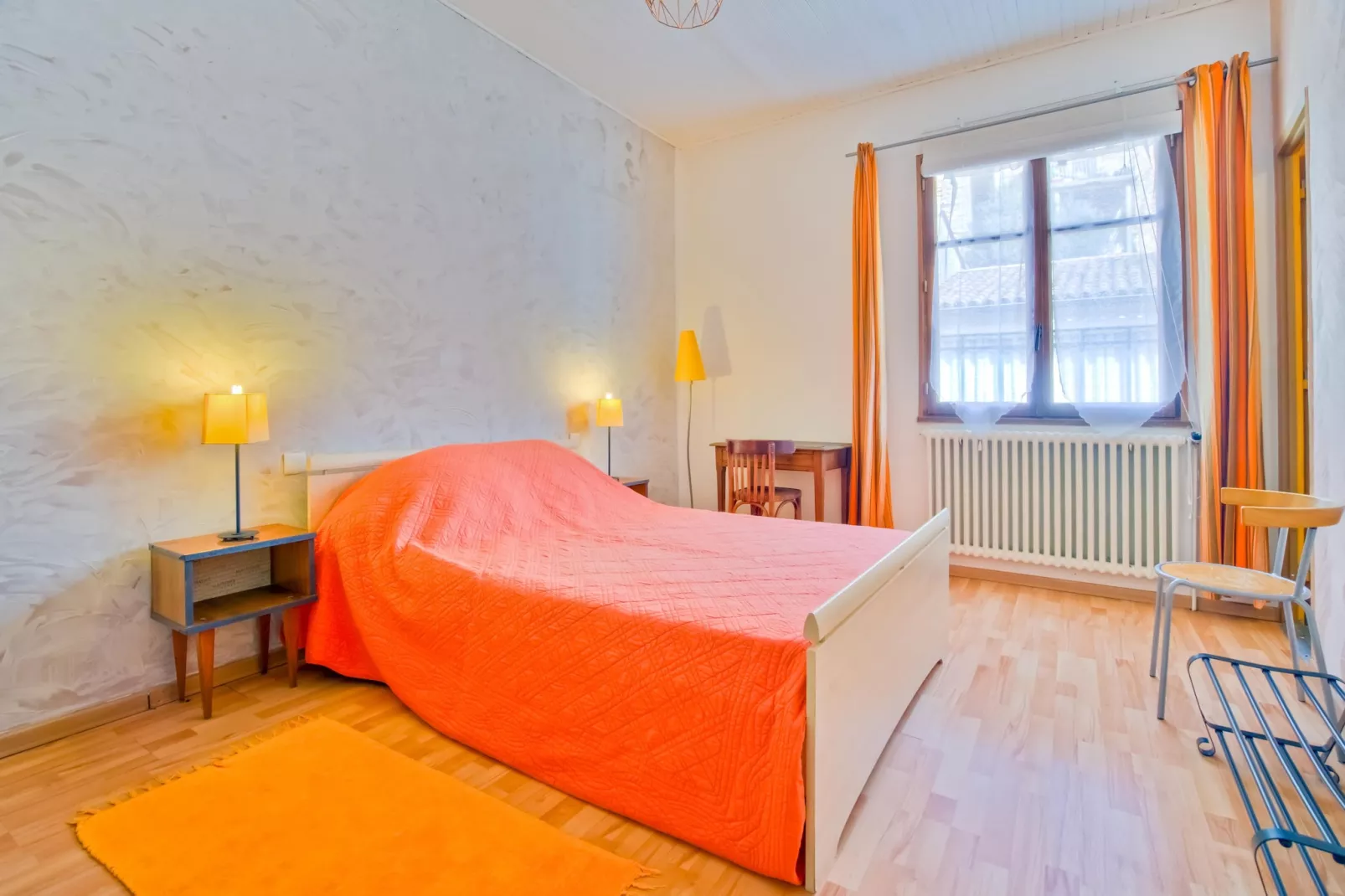 Les Cousinades-Bedroom