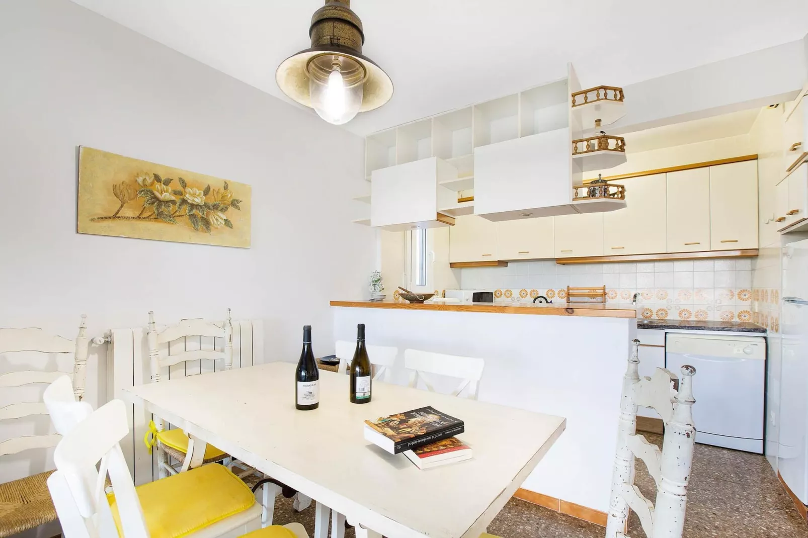 Costa Verde-Dining room