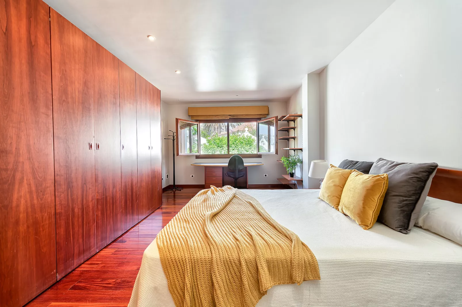 EXCLUSIVE HOME MASPALOMAS-Bedroom