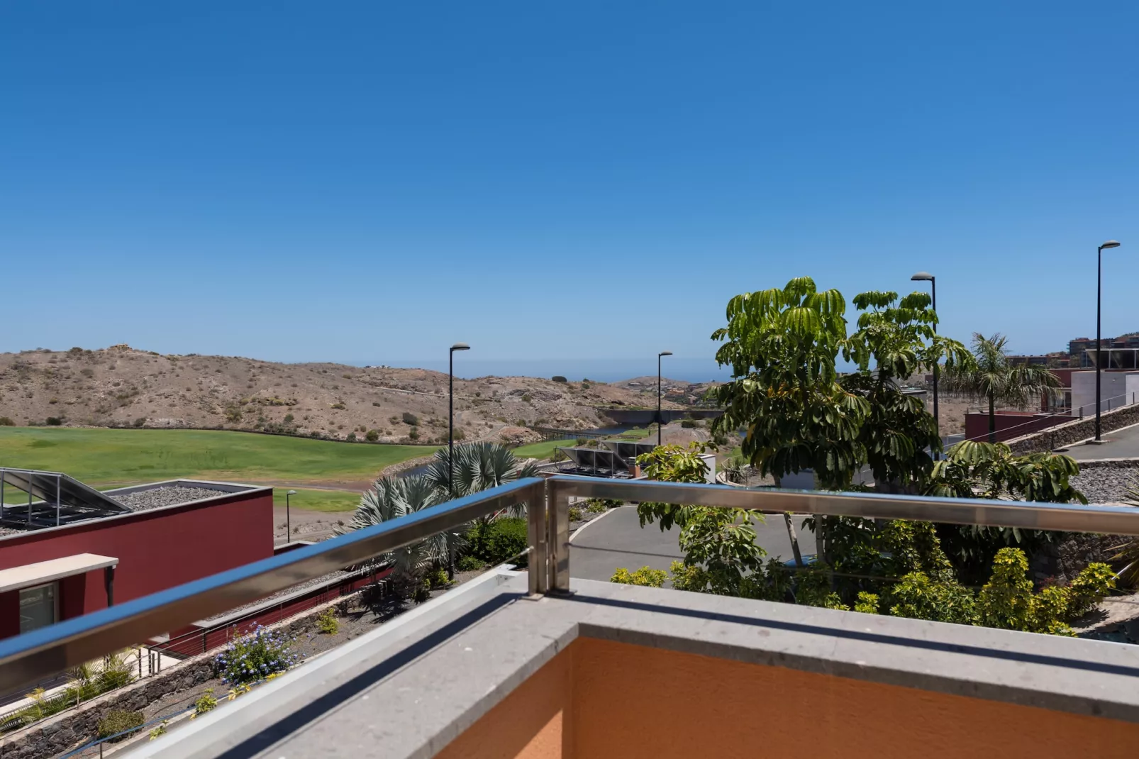 Vista Golf 3-Outdoor