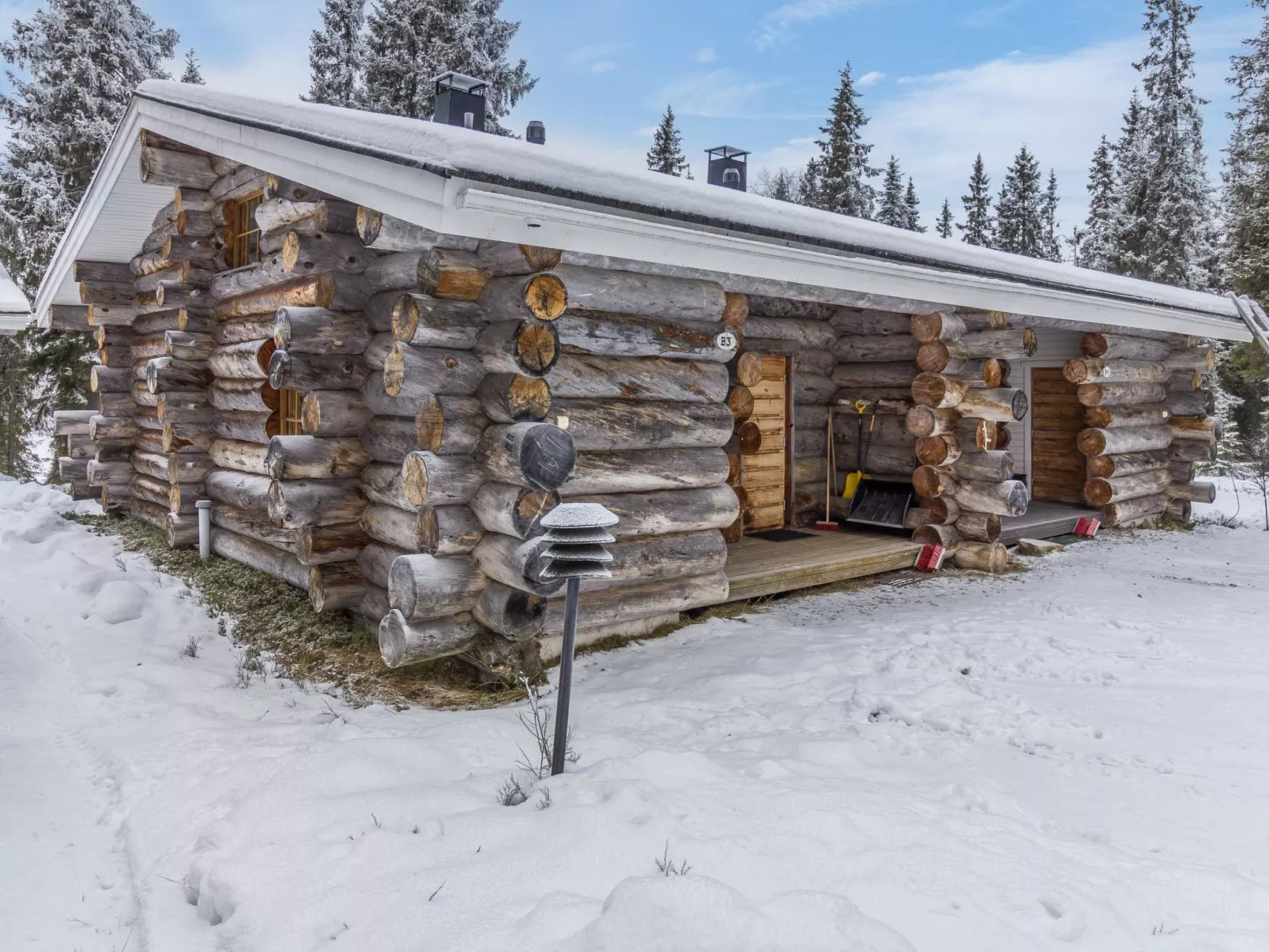 Aurinko-ruka b3-Outside