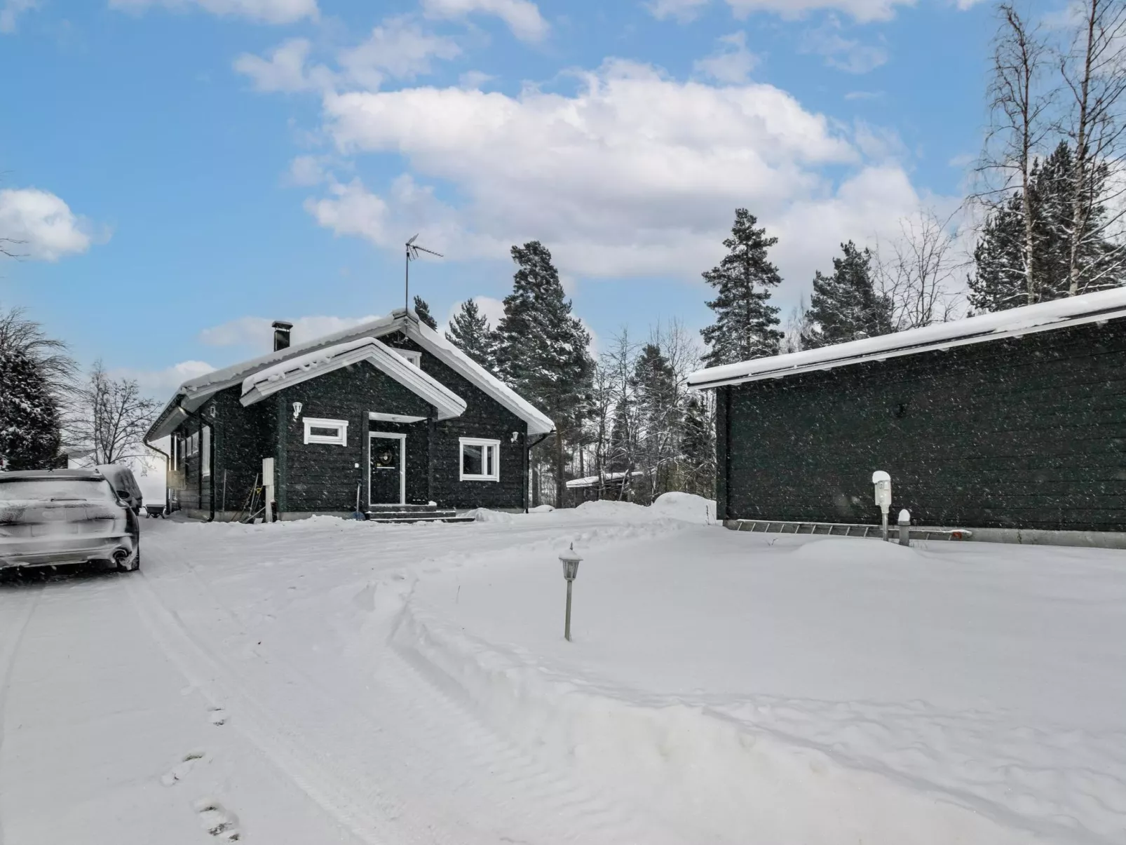 Villa lagerlöf-Draußen