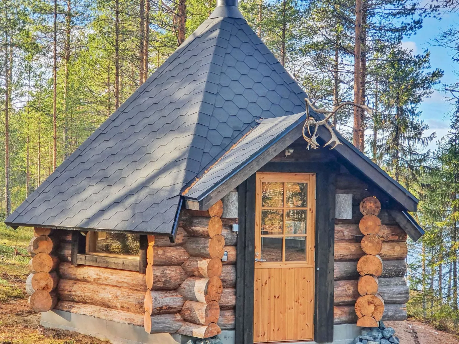 Sompsanniemi-Outside