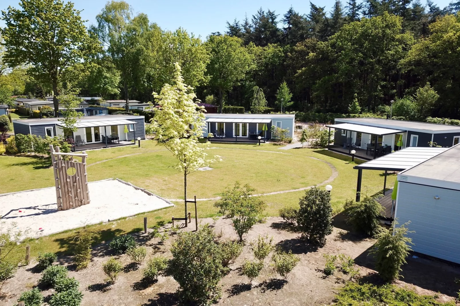Forest Edge Chalet | 2 - 6 people-Aussicht Sommer