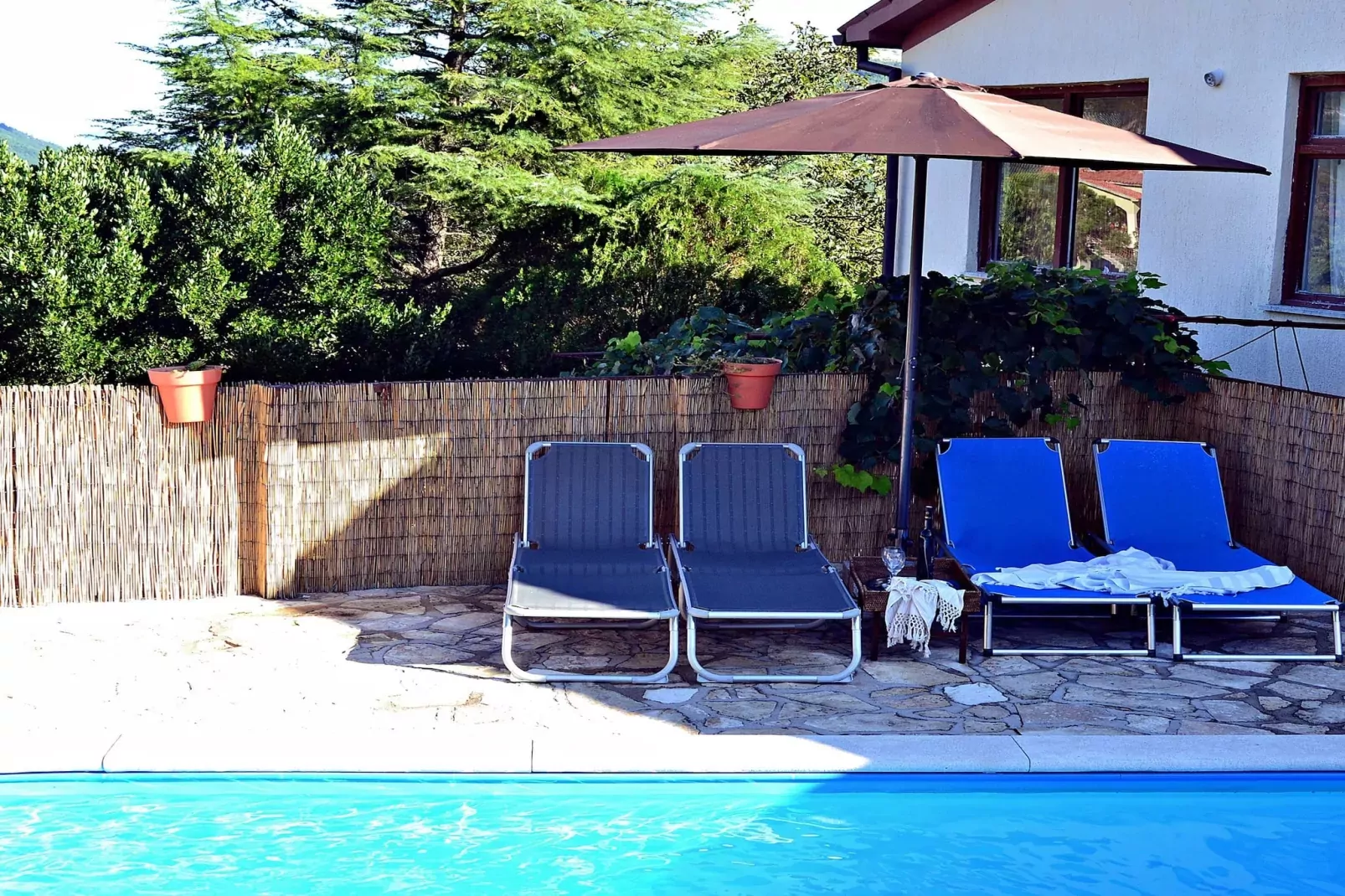 Apartment Ulika - Private Pool, Mountain View-Gardens summer